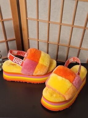 UGG FLUFF Yeah Disco Checker Slide Pride Rainbow Yellow Sandal